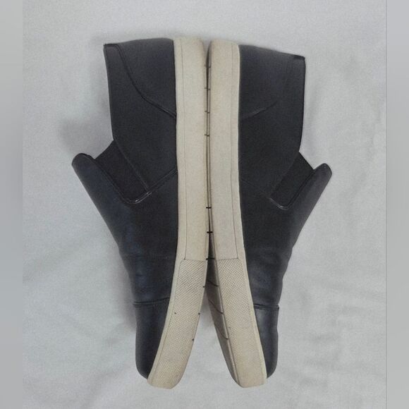 Vince Paeyre Black Leather Contrast Sole Pointed Toe Sneakers 7 - Picture 7 of 13